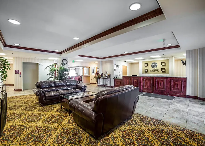 Comfort & Rock Springs-green River Hotel 4*